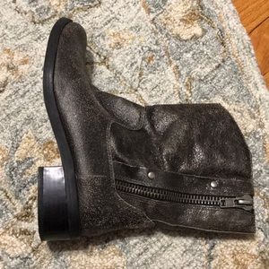 Jessica Simpson medium high boots